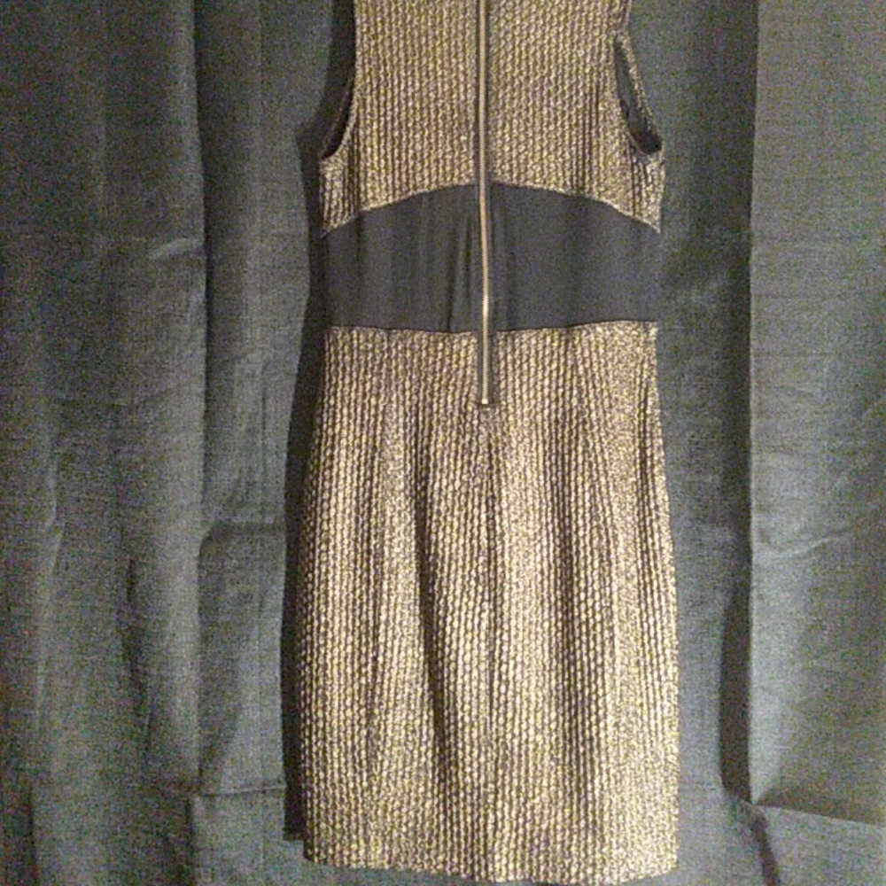 Dresd - Picture 2 of 2